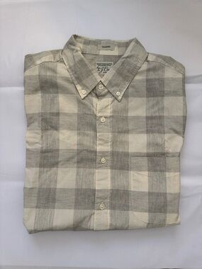 NWT men’s Jcrew plaid 98% cotton shirt